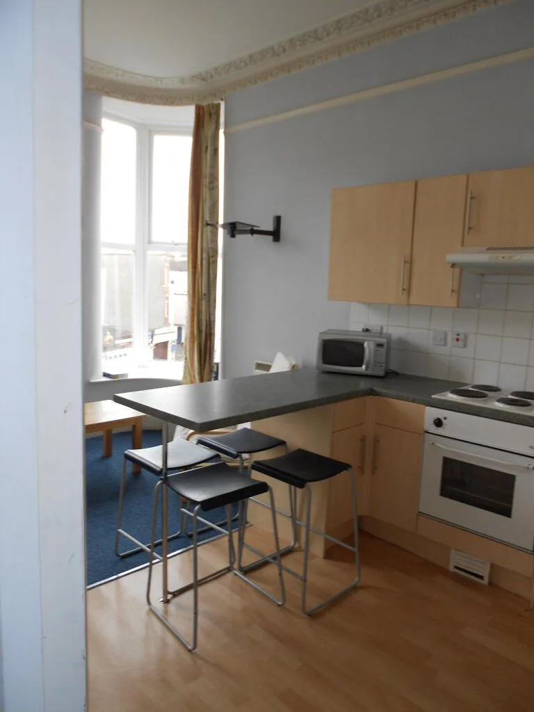 3 bedroom apartment for rent
