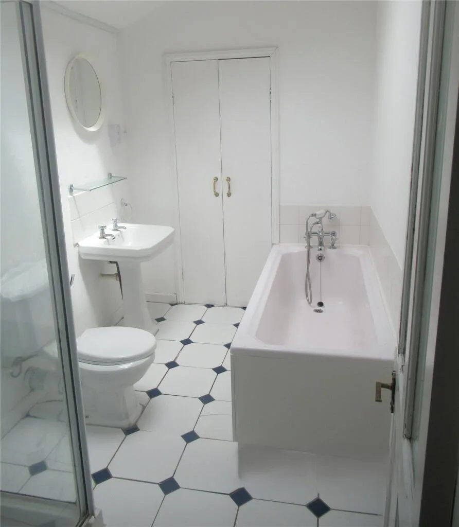 4 bedroom house for rent