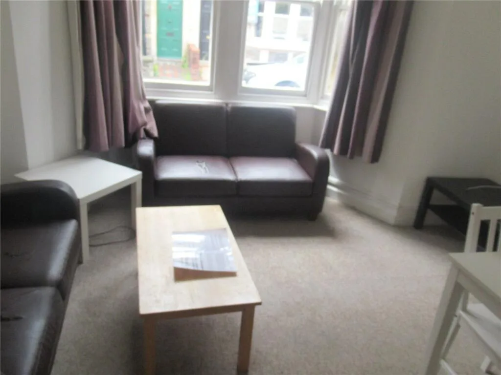4 bedroom house for rent