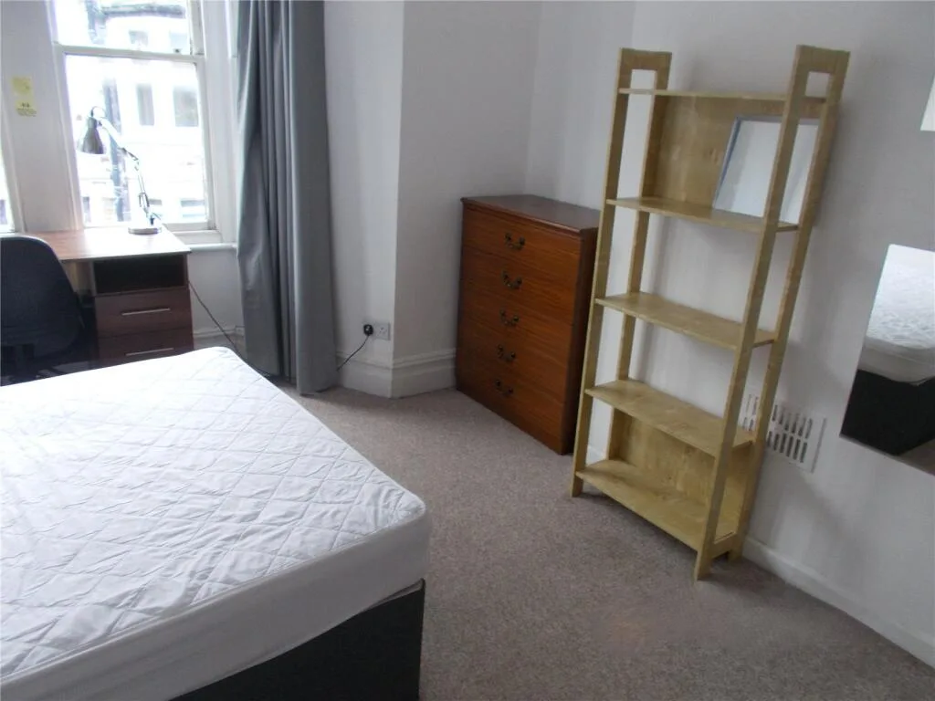 4 bedroom house for rent