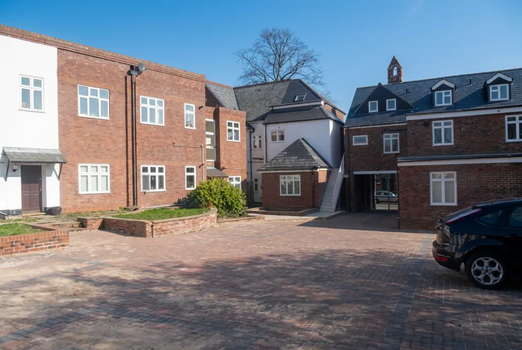 2 bedroom flat for rent