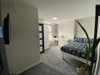 5 bedroom house for rent