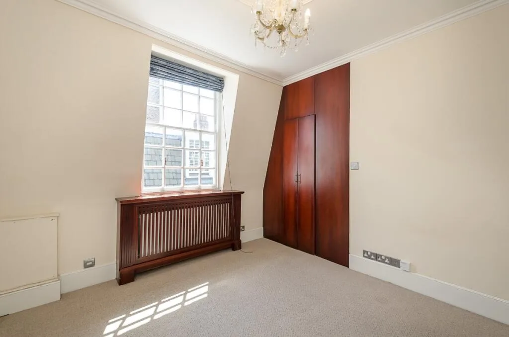 4 bedroom flat for rent
