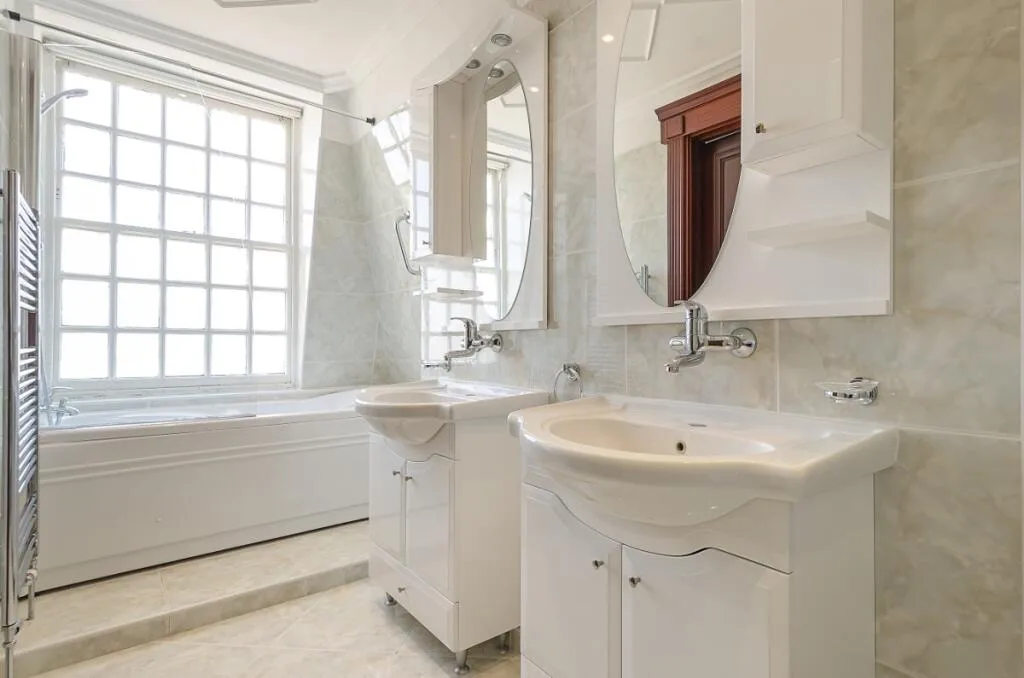 4 bedroom flat for rent