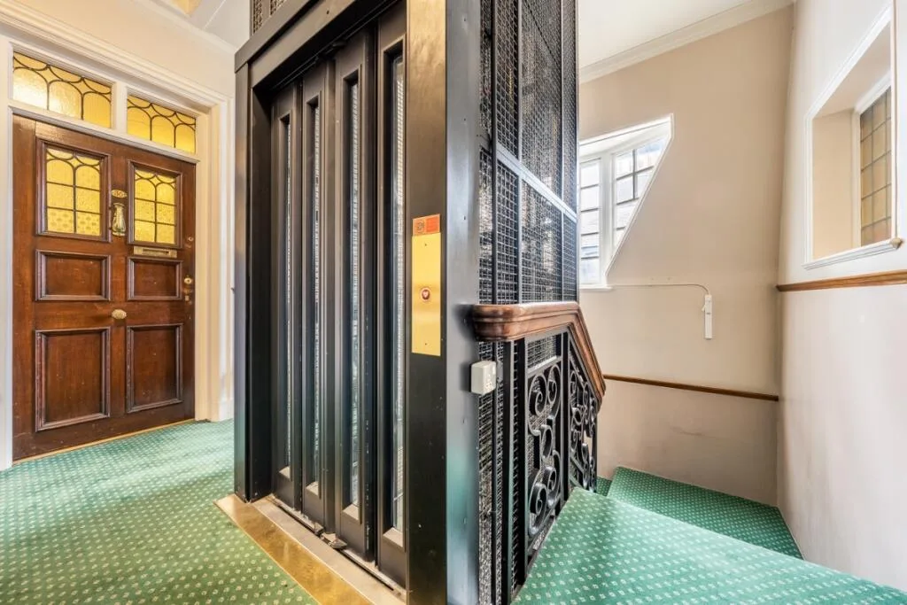 4 bedroom flat for rent