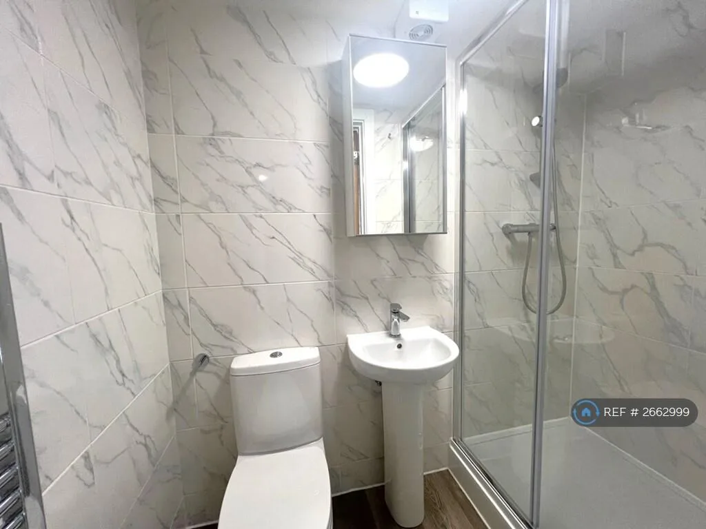 7 bedroom flat for rent
