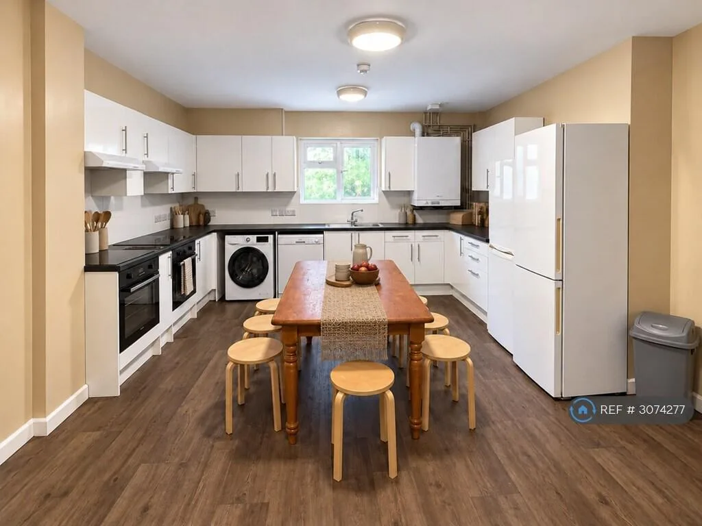 7 bedroom flat for rent
