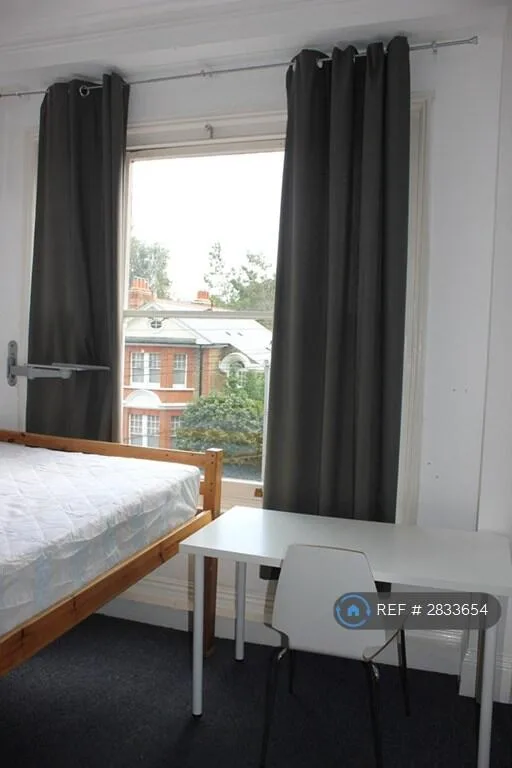 1 bedroom house share for rent