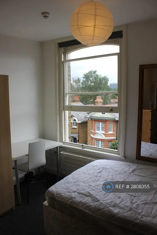 1 bedroom house share for rent