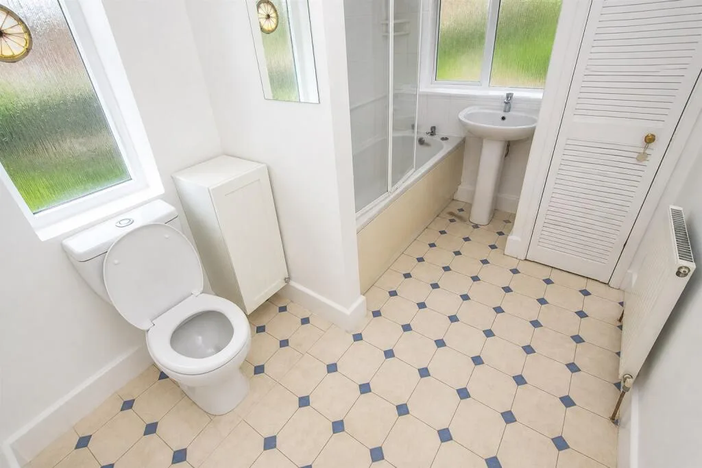 4 bedroom house for rent