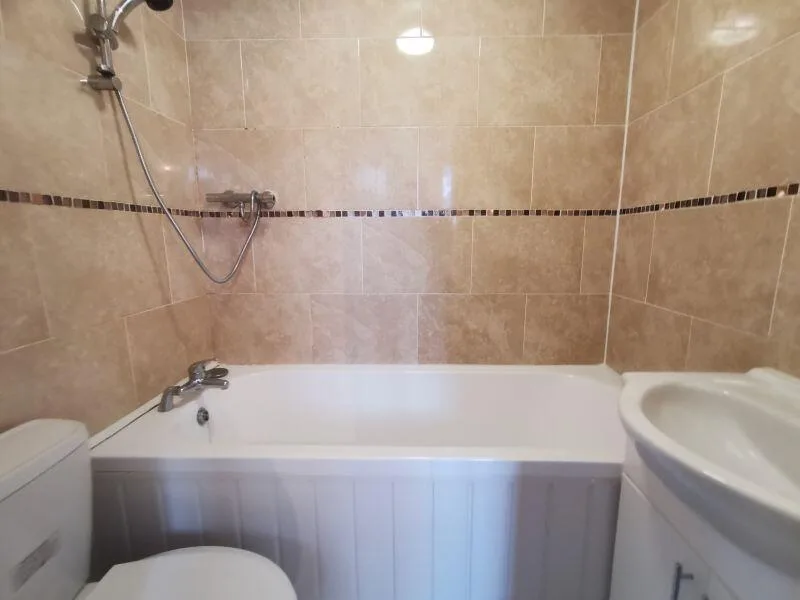 9 bedroom terraced house for rent