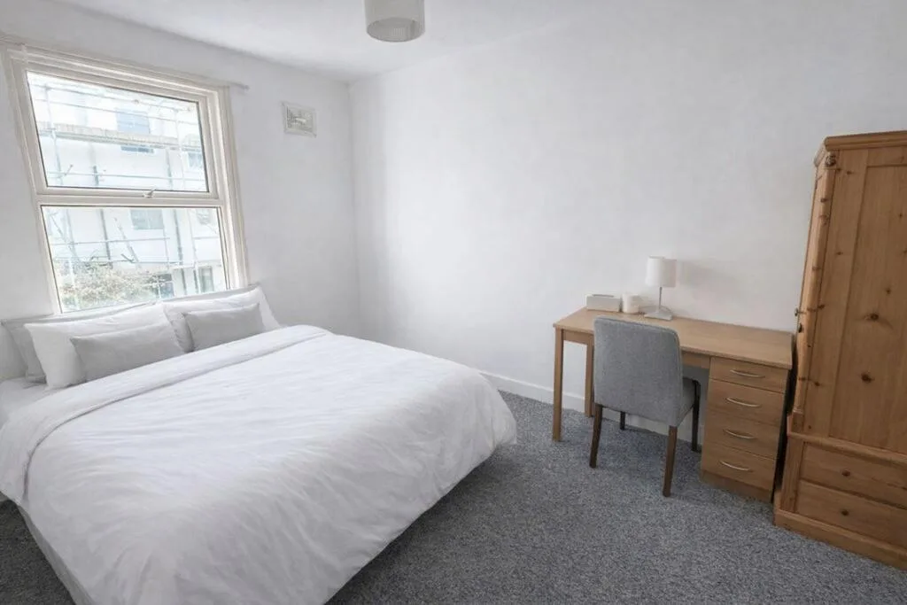 4 bedroom terraced house for rent