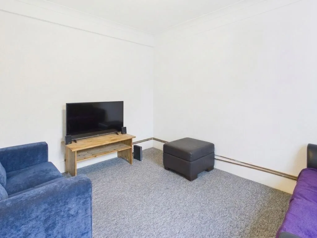 4 bedroom terraced house for rent