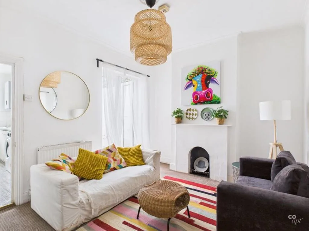4 bedroom terraced house for rent