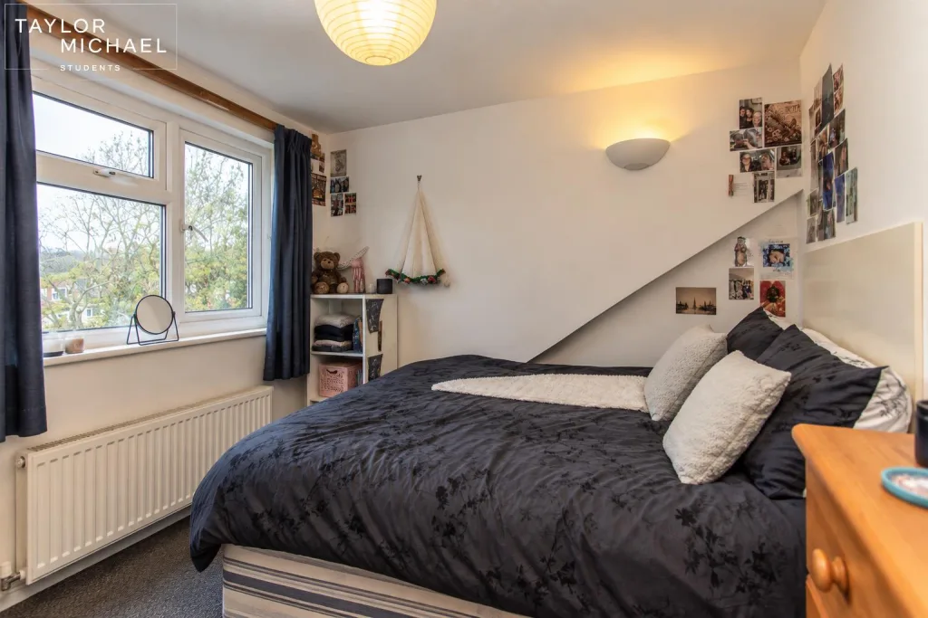 6 bedroom terraced house for rent