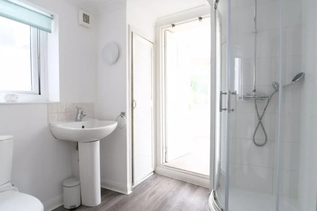 4 bedroom terraced house for rent