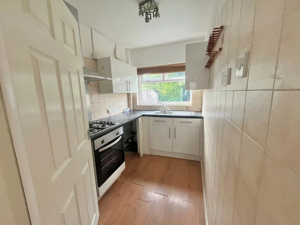 3 bedroom semi-detached house for rent