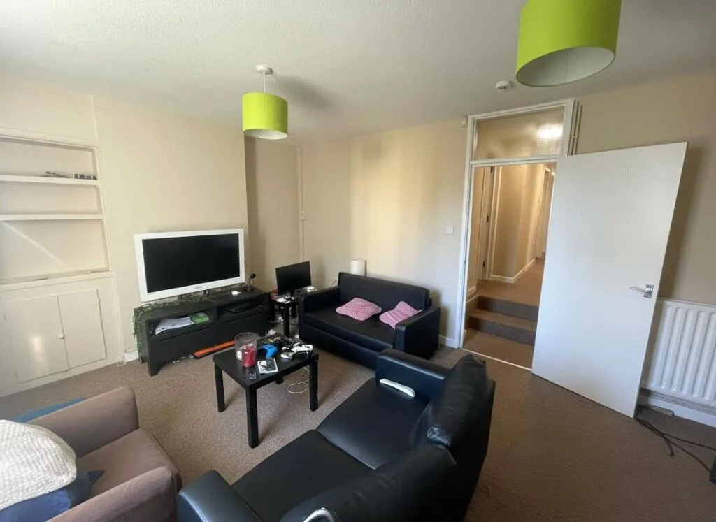 3 bedroom apartment for rent