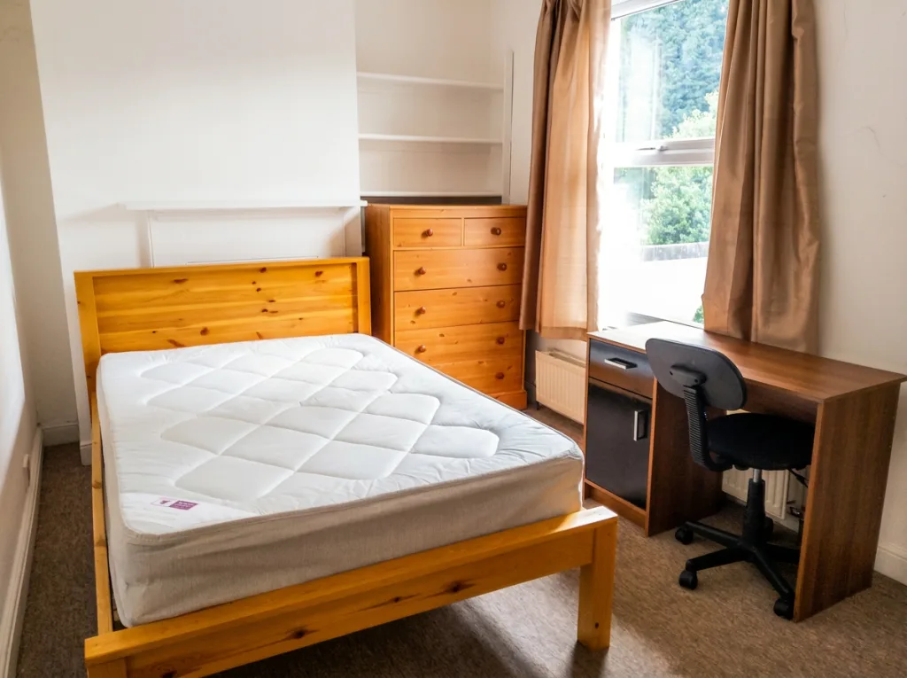 5 bedroom house for rent