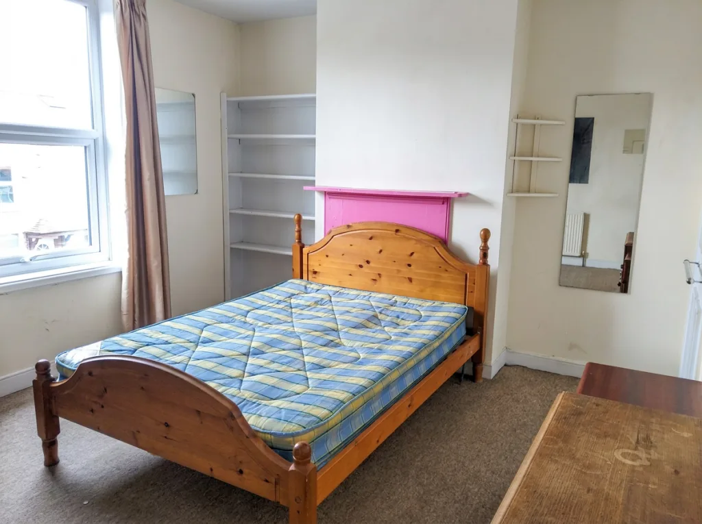 5 bedroom house for rent