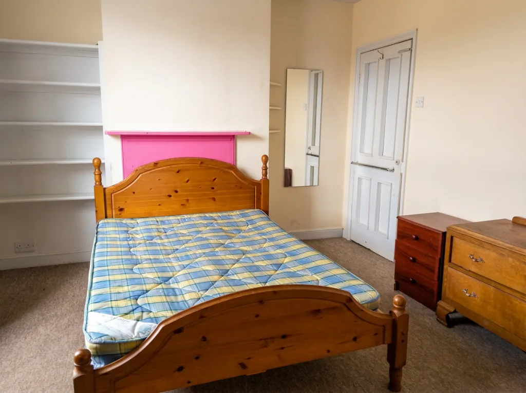 5 bedroom house for rent