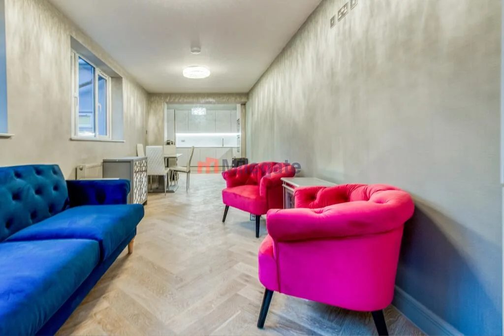 2 bedroom maisonette for rent