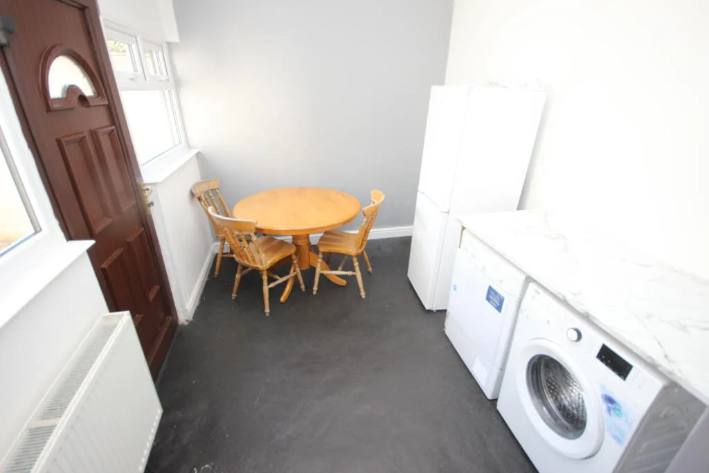 4 bedroom terraced house for rent