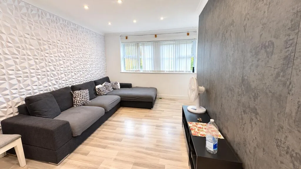 3 bedroom apartment for rent