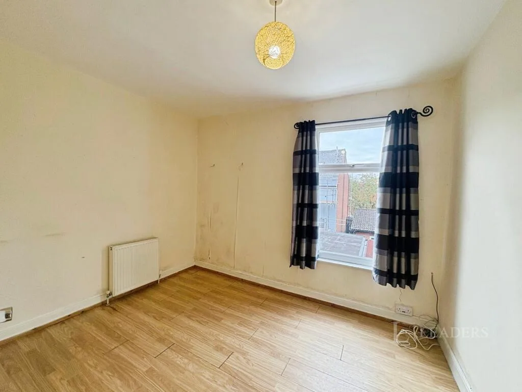 4 bedroom terraced house for rent