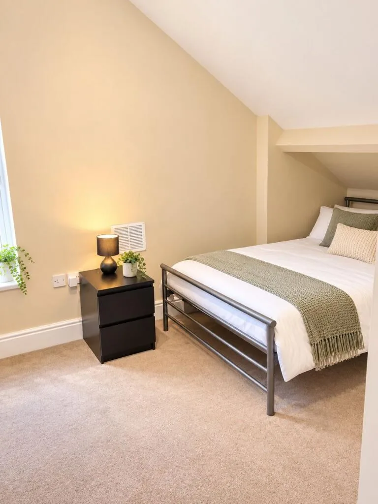 1 bedroom semi-detached house for rent
