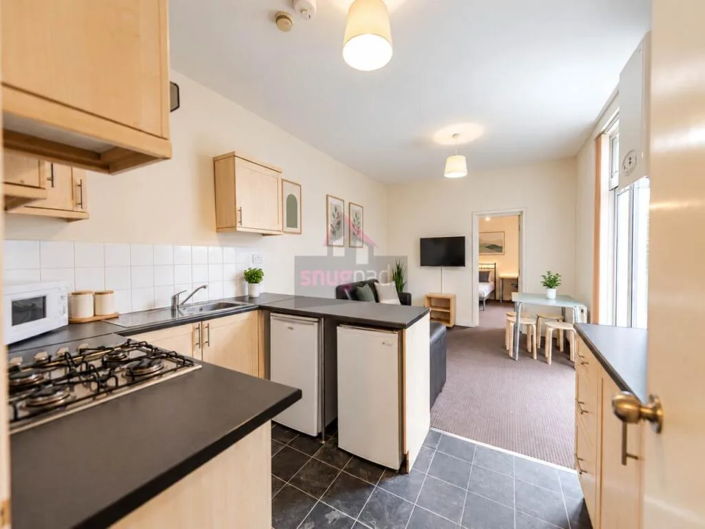 3 bedroom flat for rent
