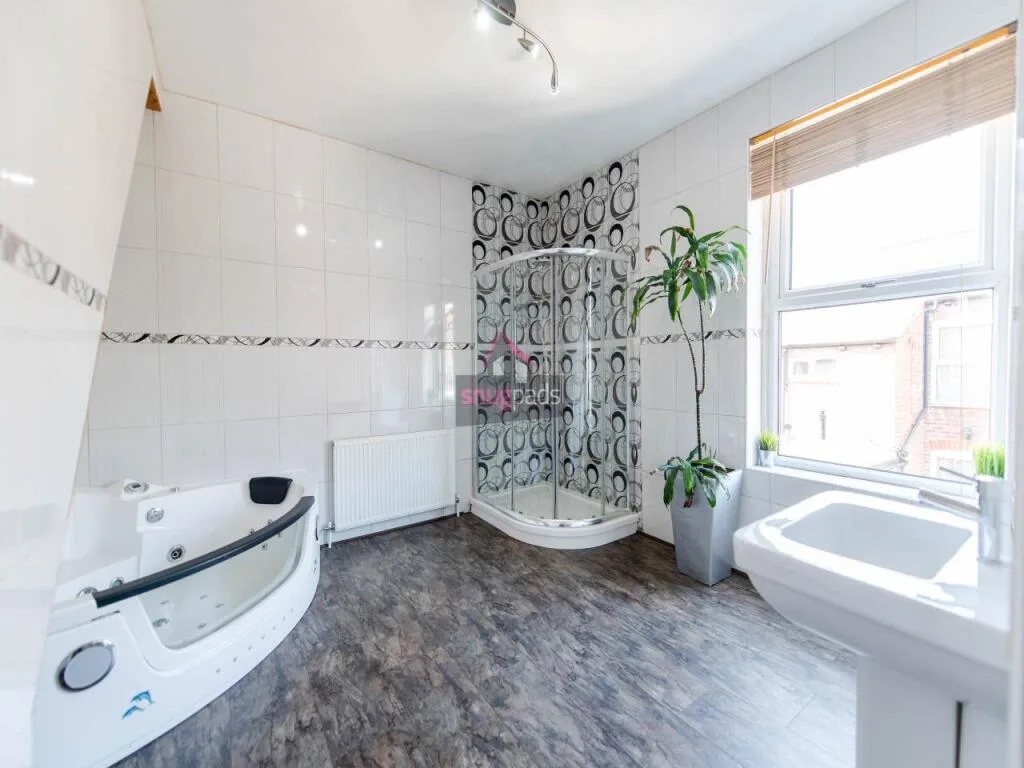 4 bedroom house for rent