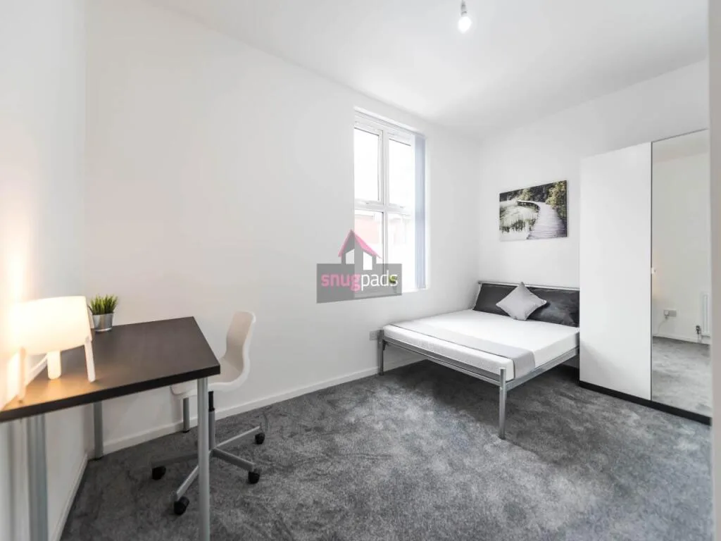 5 bedroom house for rent
