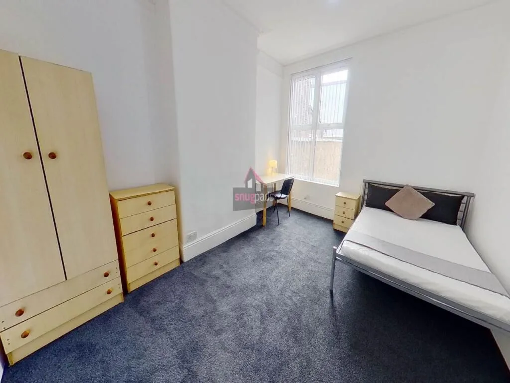 7 bedroom house for rent