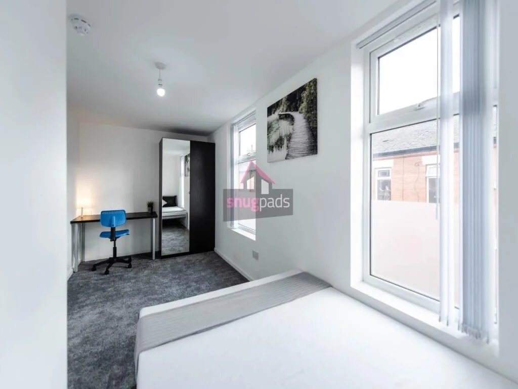 7 bedroom house for rent
