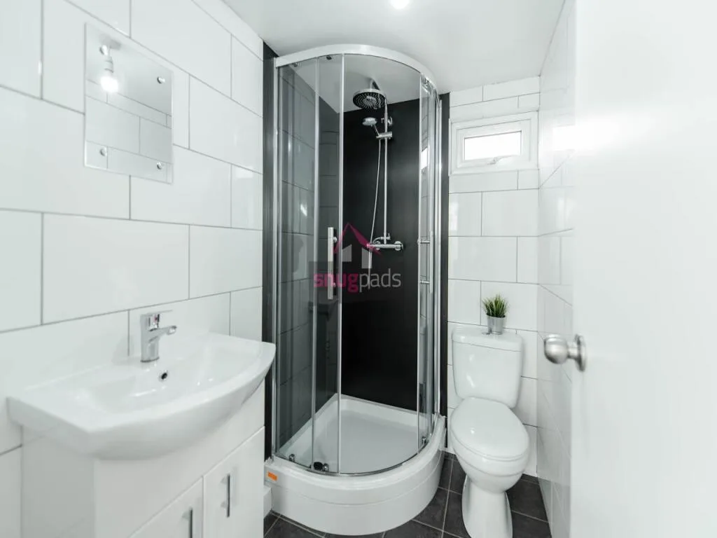 7 bedroom house for rent