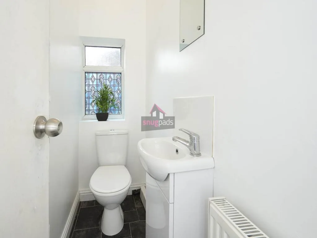 5 bedroom house for rent
