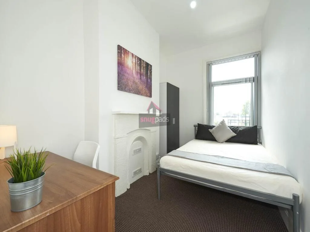 5 bedroom house for rent