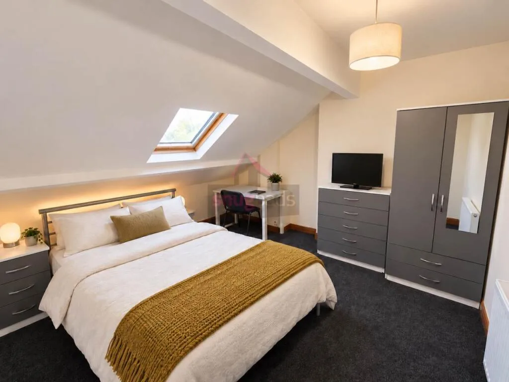 9 bedroom house for rent