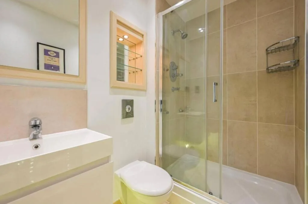 4 bedroom penthouse for rent