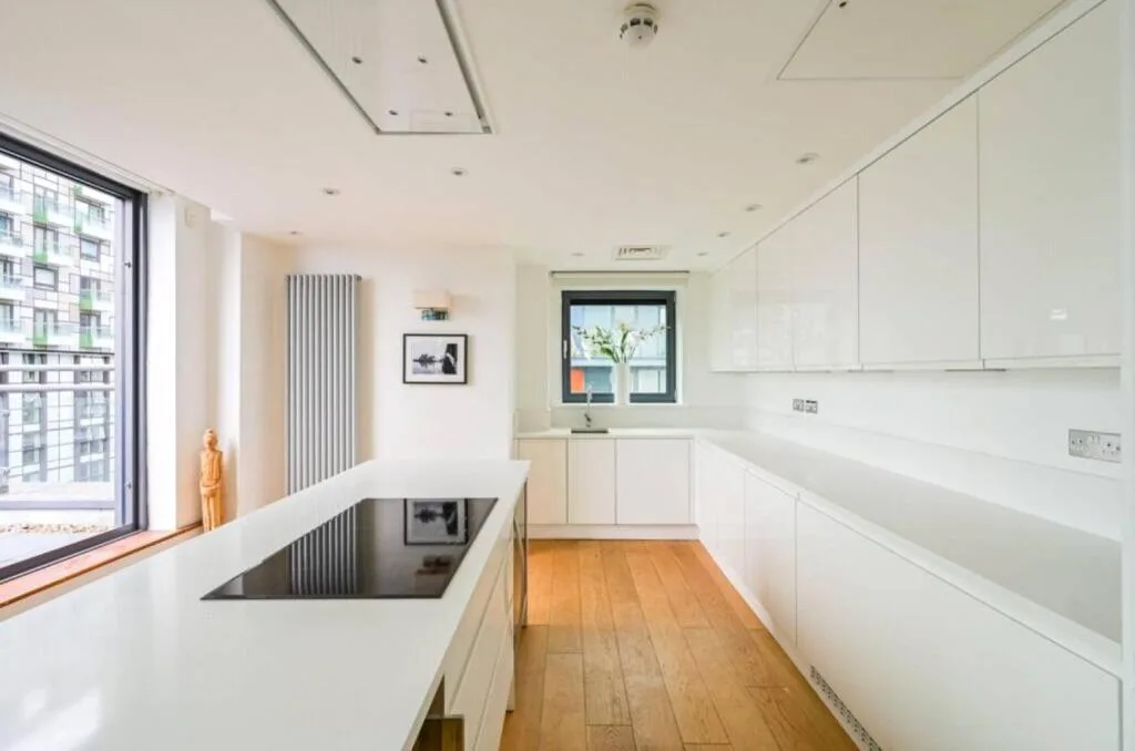 4 bedroom penthouse for rent