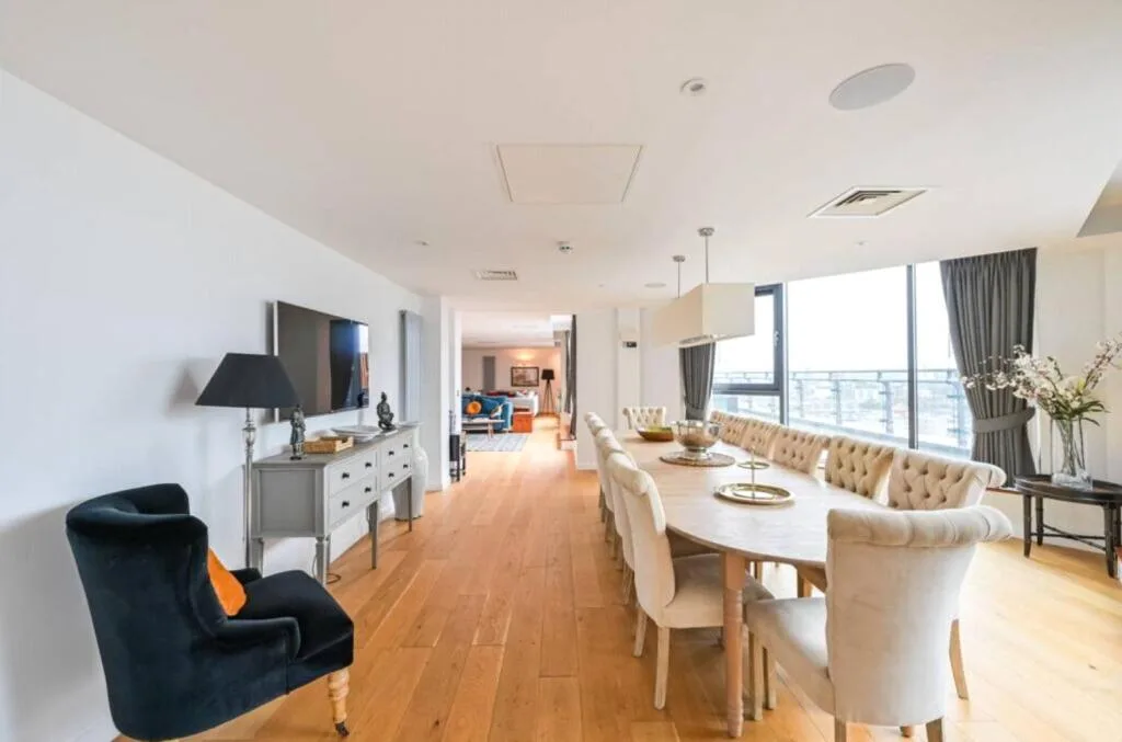 4 bedroom penthouse for rent