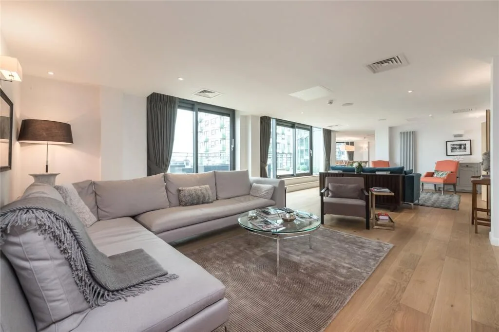 4 bedroom flat for rent