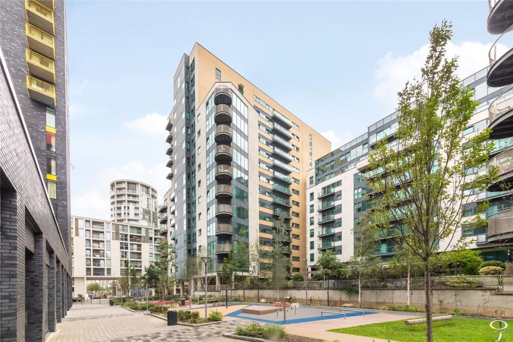 4 bedroom flat for rent