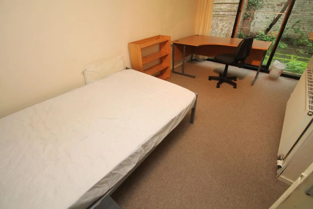 4 bedroom house for rent