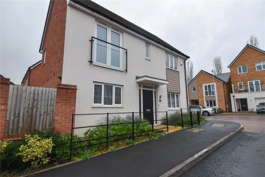 3 bedroom detached house for rent