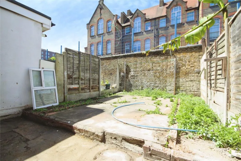 3 bedroom terraced house for rent