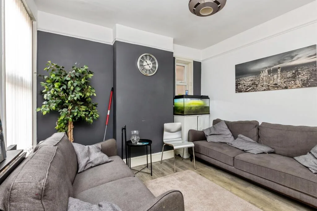 4 bedroom house for rent