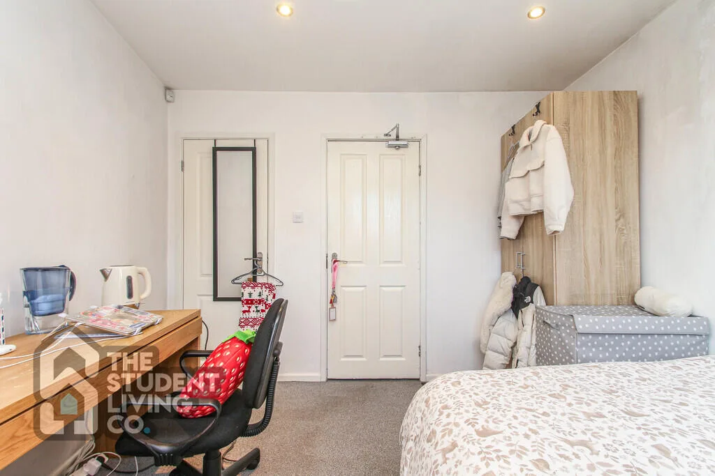 4 bedroom terraced house for rent