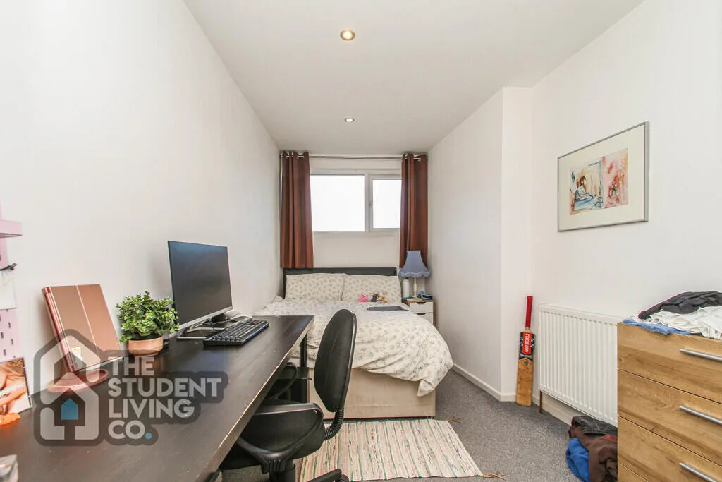 4 bedroom terraced house for rent